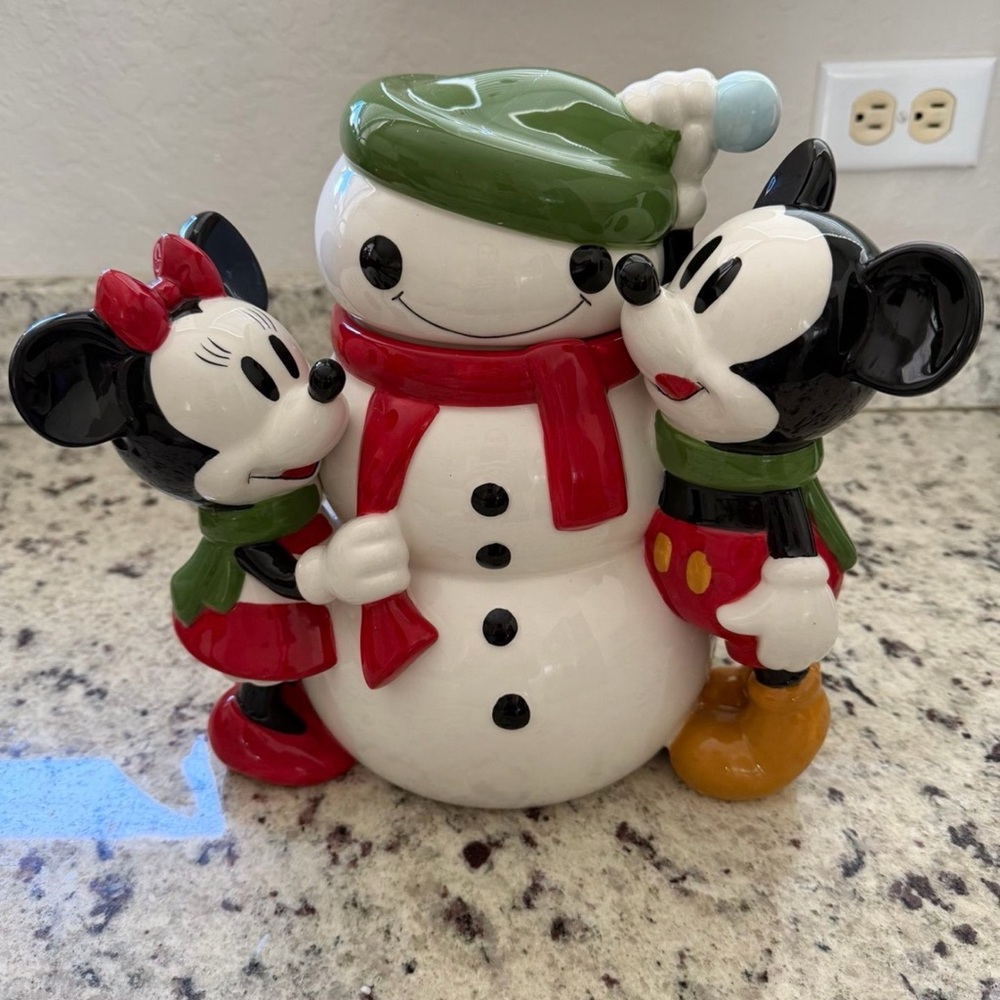Rare Disney Holiday Mickey & Minnie Ceramic Cookie Jar